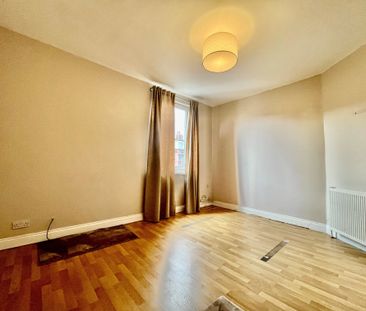 Berkeley Terrace, Leeds - Photo 5