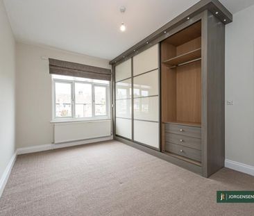 4 bedroom house to rent - Photo 3