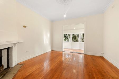 19B New Beach Road, Darling Point, NSW 2027 - Photo 5