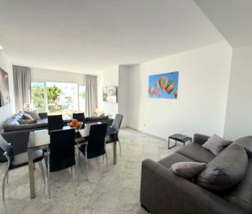 4 room luxury penthouse for rent in Marbella, Andalusia - Photo 3