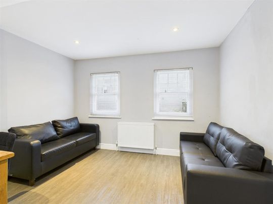 Preston Road, Brighton - Photo 1