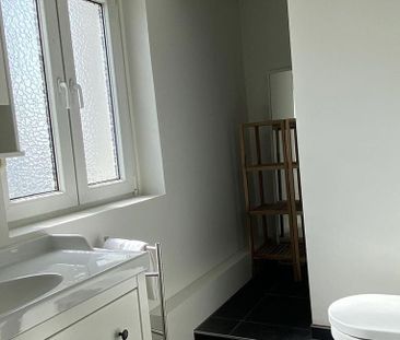 Penthouse te huur in Berchem voor € 890 met 1 slaapkamer - Photo 2