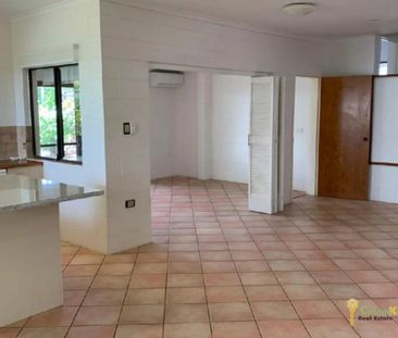 A Home & Location That Everyone Will Love!! - Photo 3