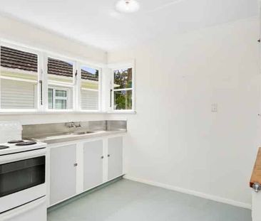 Naenae Living - Photo 3