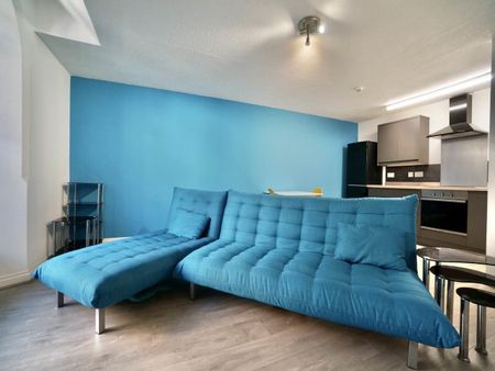 Flat 6, Ebenezer Chapel York Place - Photo 3