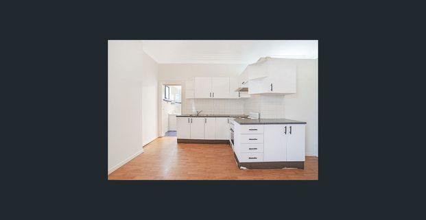 In The Heart of Petersham - Photo 1