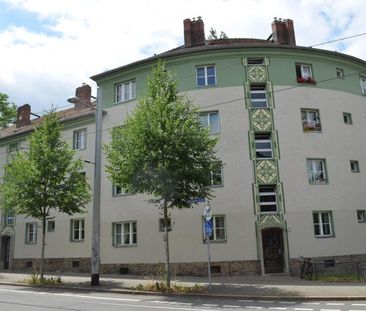 Teilsanierter Altbau Wohnung mit Balkon im Leipziger Süden ! - Photo 1