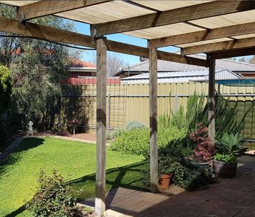 2 Bedroom Unit in Quiet Group - Photo 2