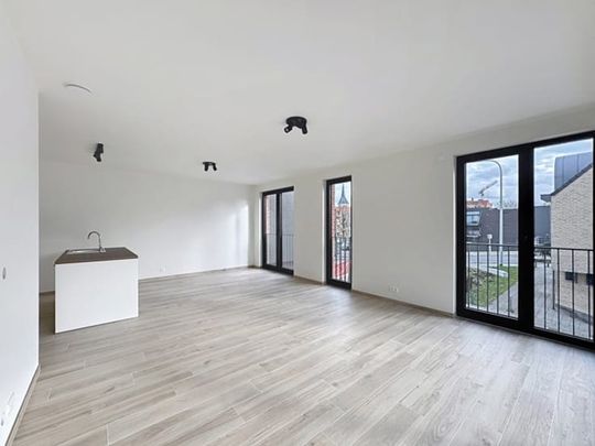 Appartement te huur - Photo 1