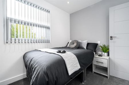 5 bedroom terraced house to rent - Photo 5