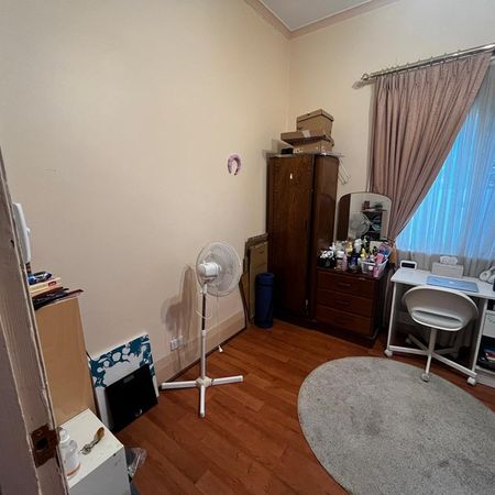 4-bedroom shared house / townhouse, Hardys Road - Photo 4