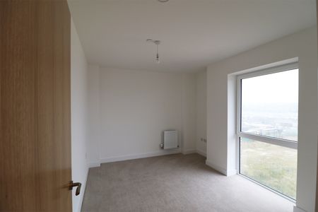 2 Bed Flat, Brooklands Court, LU2 - Photo 2
