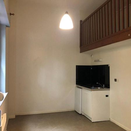 Location Appartement 1 pièce 22m² LILLE 59000 - Photo 4