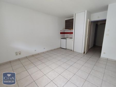 Location Appartement 1 pièce 24m² CHAMPCEVINEL 24750 - Photo 3