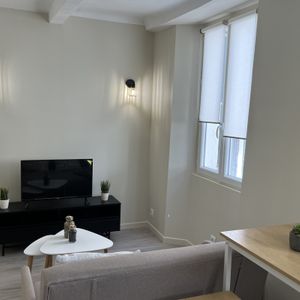 VENCE CHARMANT STUDIO MEUBLE - Photo 2