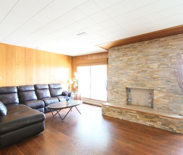 For Lease - 745 Harbour Street, Innisfil, Ontario - Photo 5
