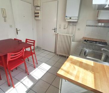 Appartement T1 à louer 1 pièce - 25,70 m2 CHATEAUROUX - 36 - Photo 3