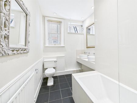 High Street, Teddington, TW11 - Photo 4