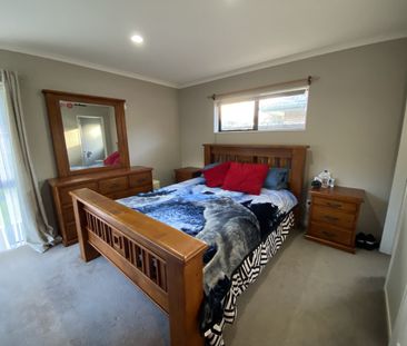 13 Aragon Grove, Upper Hutt - Photo 1