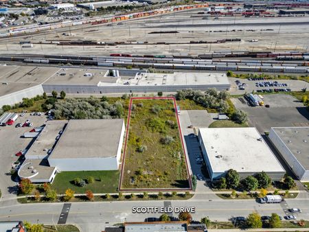 For Lease - 61 Scottfield Drive, Toronto, Ontario - Photo 5