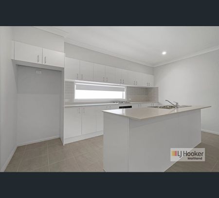 1/24 Tourmaline Drive, Rutherford, NSW 2320 - Photo 5