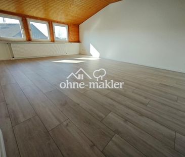 Schöne 3-Zi.-Wohnung in Paderborn Schloß Neuhaus, ruhige Lage, DG - Photo 1