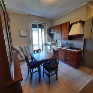 Bilocale in affitto - Photo 2