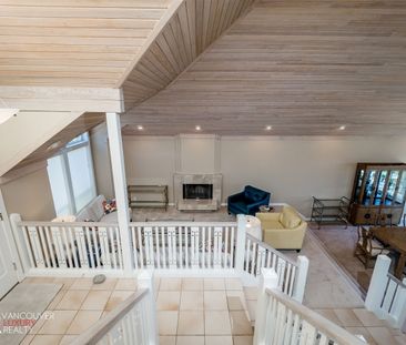 House in West Vancouver, BC - Photo 1
