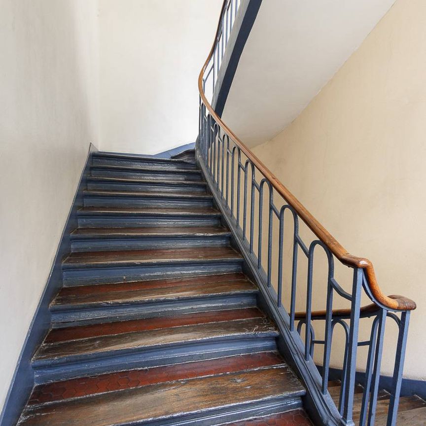 Logement à Paris, Location meublée - Photo 1