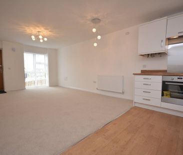 1 bedroom flat to rent - Photo 3