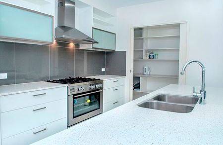 STUNNING HOME IN PEREGIAN SPRINGS - Photo 3