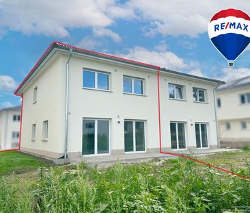 Modernes Wohnen: Neubau-Doppelhaushälfte mit großzügiger Raumauftei... - Foto 1