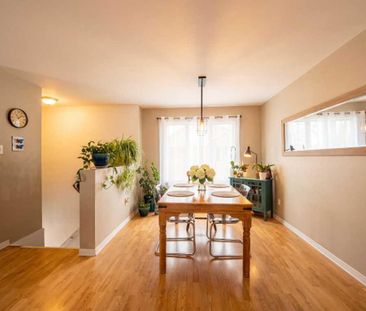 Condo moderne 2 chambres + bureau | Hull | Idéal professionnels | P... - Photo 2