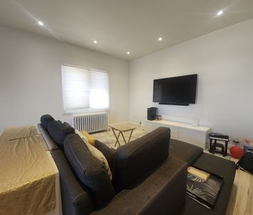 5207 Avenue Jacques-Grenier - Photo 4