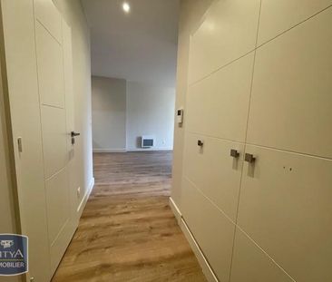 Location Appartement 2 pièces 42m² NARBONNE 11100 - Photo 5
