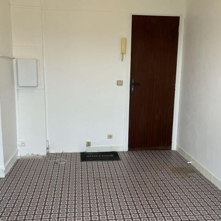 Location Appartement P1 rénové(e) Osny - Photo 1