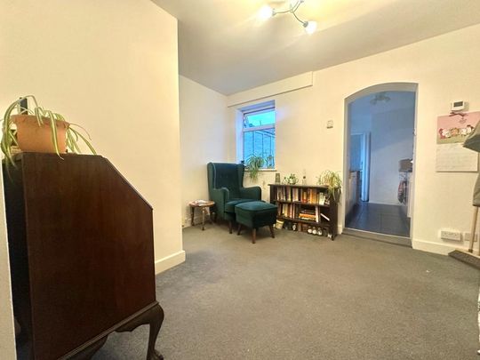 2 bedroom terraced house to rent - Photo 1