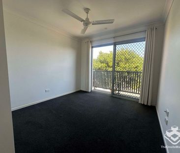 Mansfiled State High Catchment Modern 4 bedrooms Townhouse for rent - Photo 6