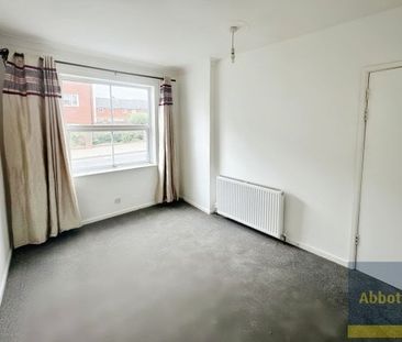 Hythe Hill, Colchester - Photo 2