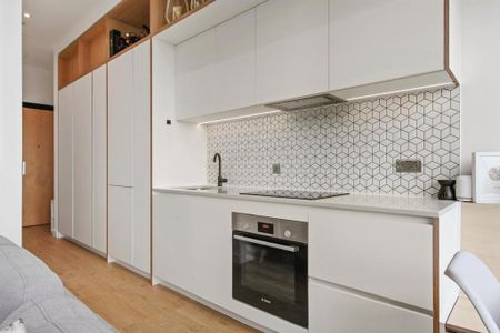 1 bedroom flat to rent - Photo 2