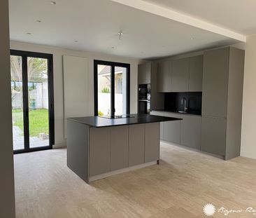 Location Maison 8 pièces 270m² CHAMBOURCY 78240 - Photo 3