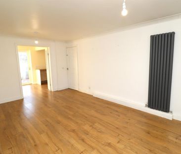 3 BED Semi-detached house To rent - Photo 1