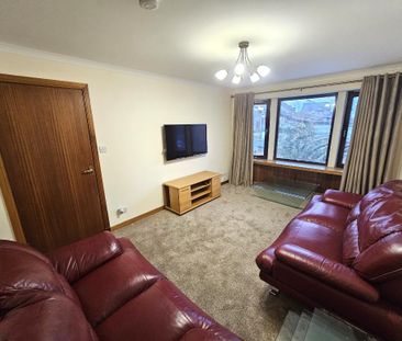 2 bedroom semi-detached house to rent - Photo 2