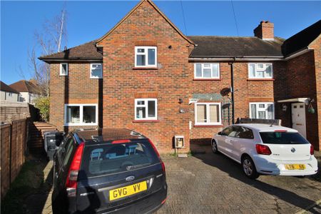 Fentum Road, Guildford, Surrey, GU2 9SA - Photo 2