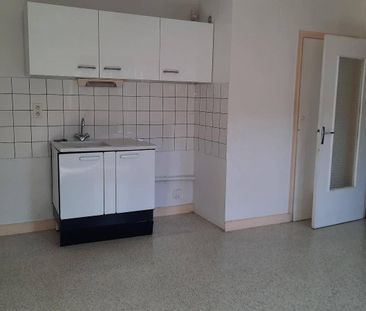 Location appartement 1 pièce 27 m² à Albertville (73200) - Photo 2