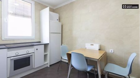 2-bedroom apartment for rent in Ibiza, bills included - Foto 3