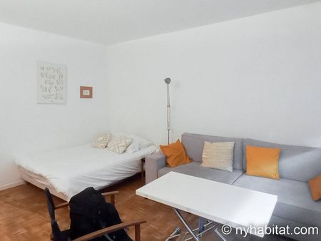 Logement à Paris, Location meublée - Photo 2