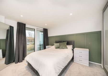 1 Spectrum Way, SW18 4GL, Wandsworth - Photo 2