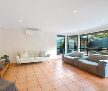 Large Family Home in Prime Location - Photo 1