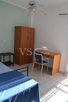Studio/Γκαρσονιέρα για ενοικίαση Κέντρο (Ρίο) - Φωτογραφία 1